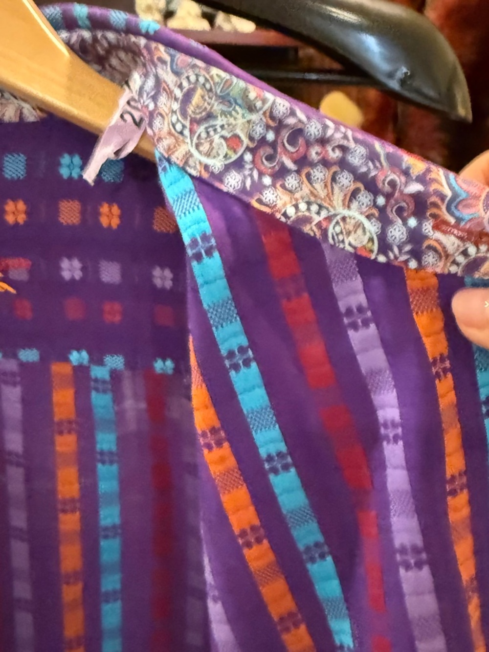 ROBERT GRAHAM ORIGINALS, XL COLLECT THEM ALL - Picture 3 of 9